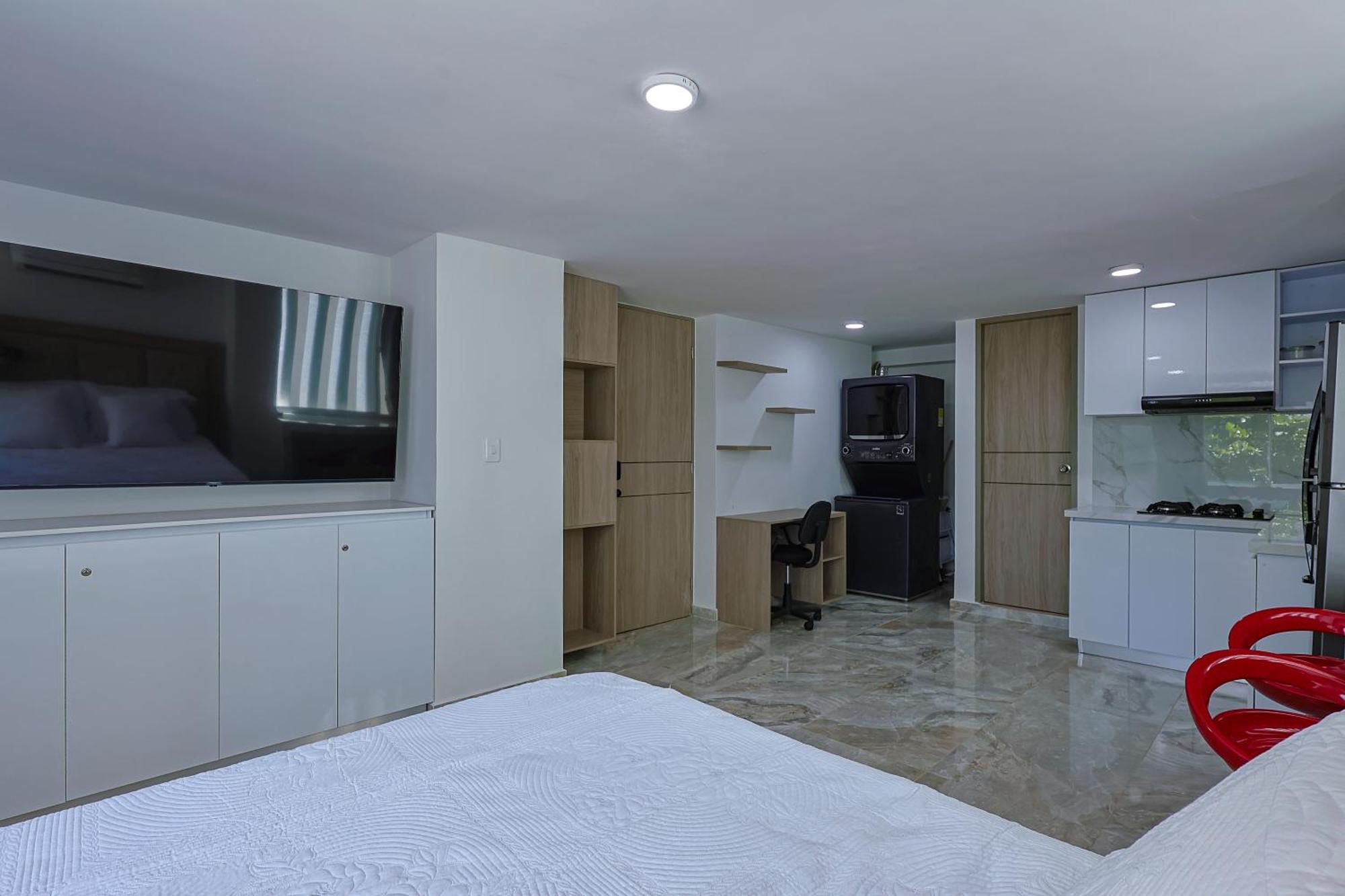 Lujoso Con Salida A La Playa Apartamento