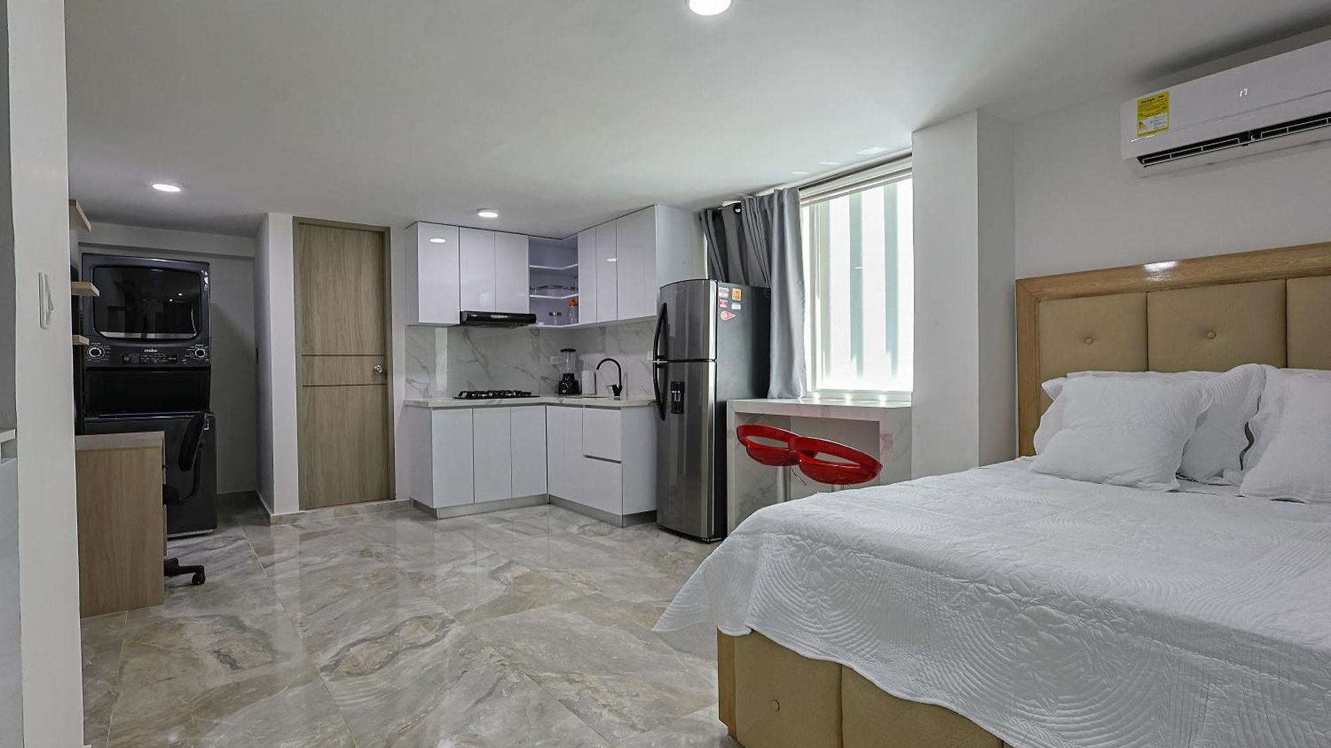 Apartamento Lujoso Con Salida A La Playa